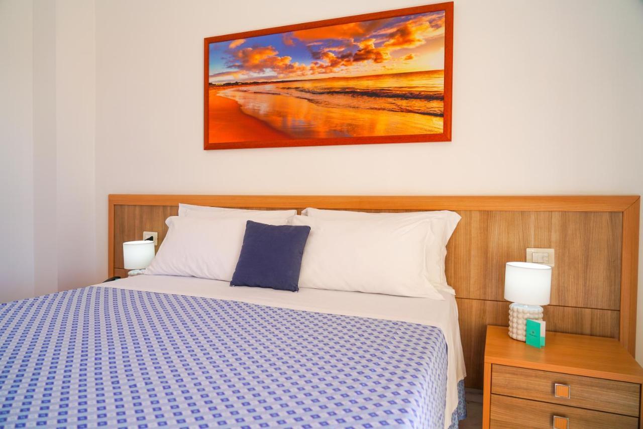 Hotel Damanse Санта-Доменика Экстерьер фото